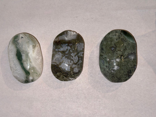 Moss Agate Palm Stones