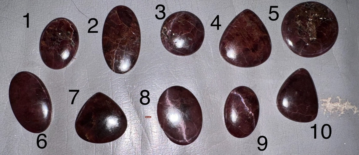 Star Garnet Cabochon